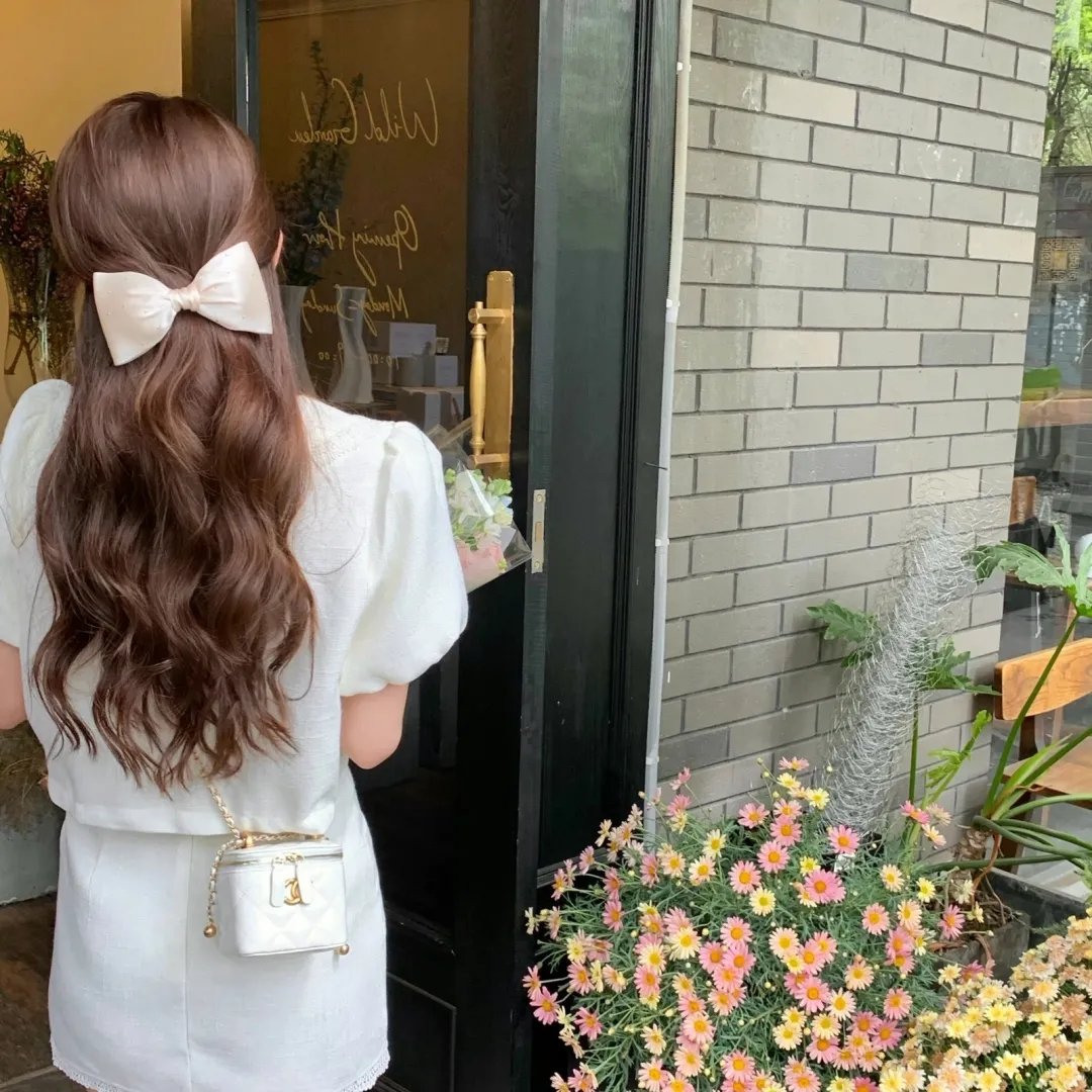 蕾哈娜内衣秀3